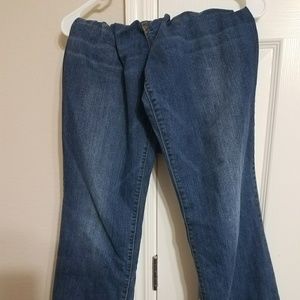 Old Navy Maternity Jeans